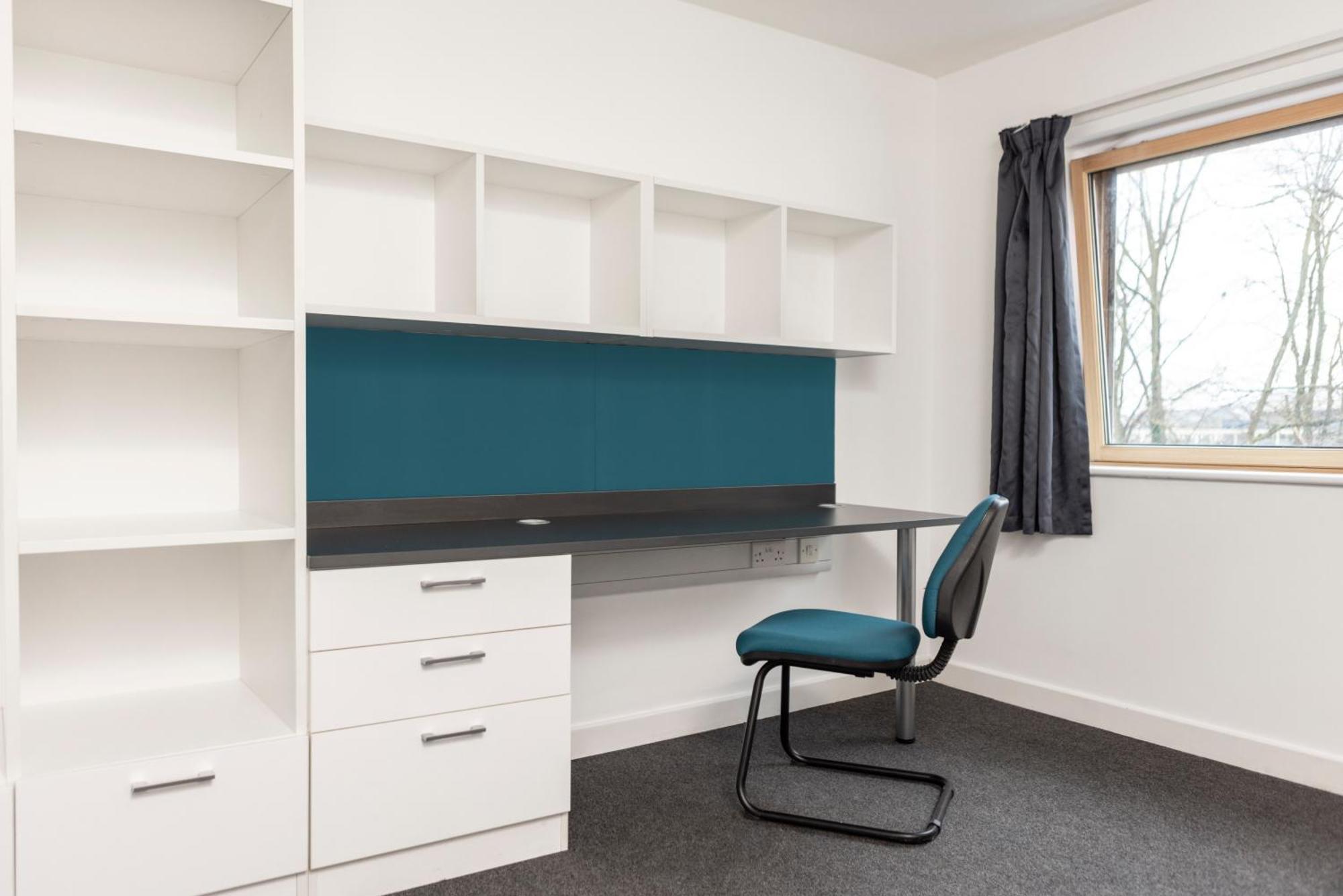 Wenlock Court Aparthotel Luton  Bagian luar foto